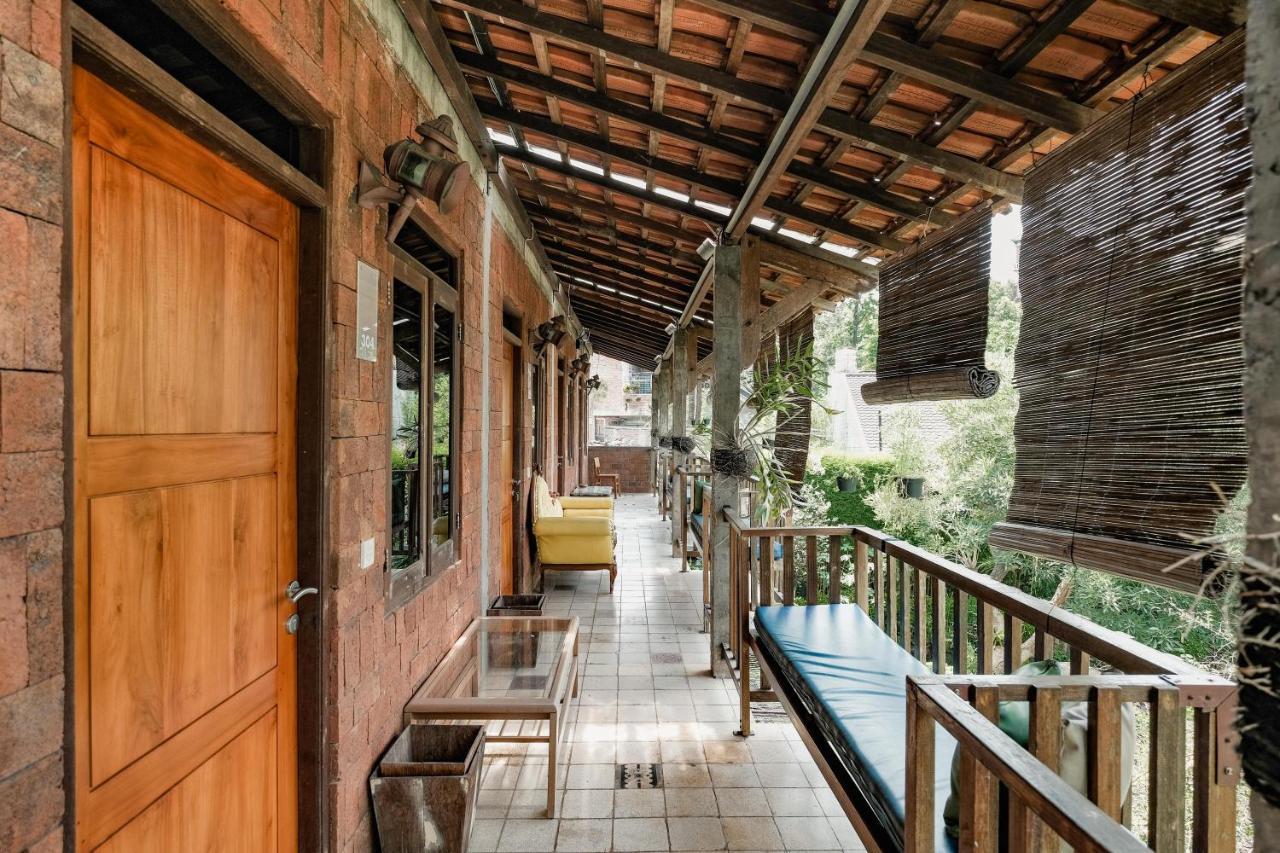 Bed and Breakfast Djajanti House Semarang Exteriér fotografie