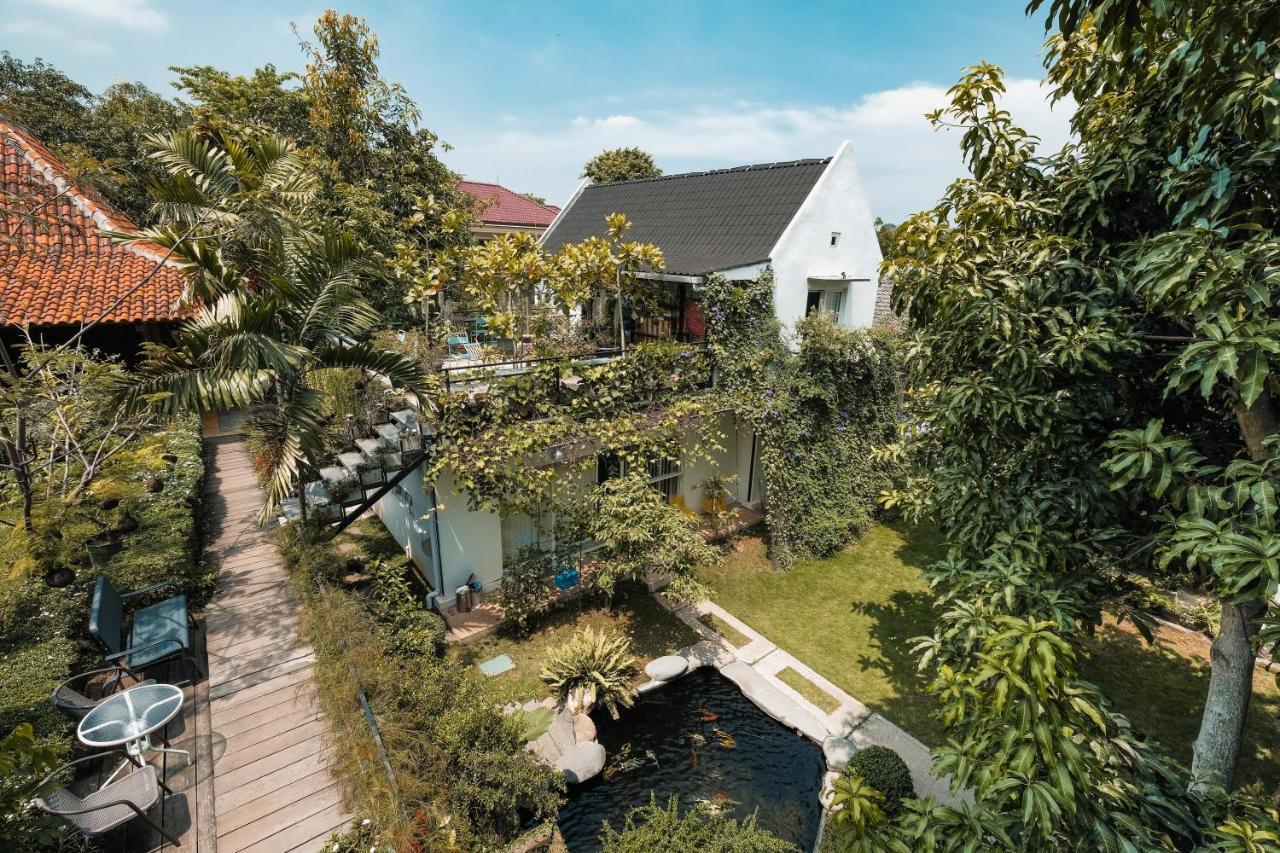 Bed and Breakfast Djajanti House Semarang Exteriér fotografie